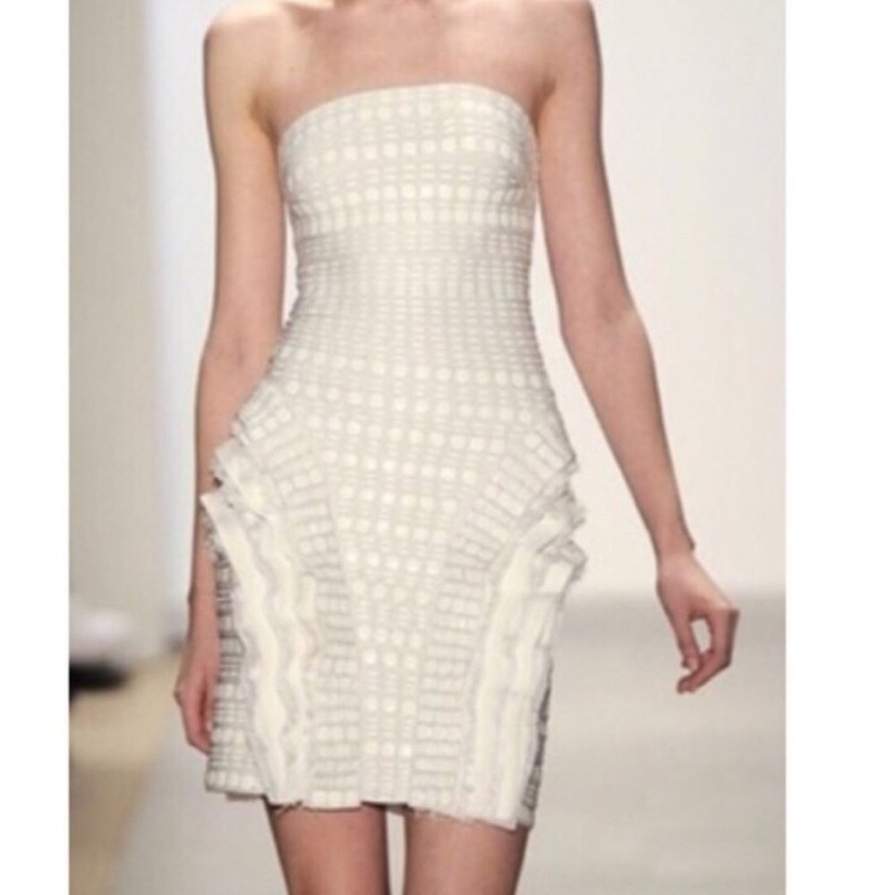 Herve Leger - Runway Off White Nude Dress - Picture 1 of 8